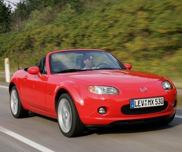 Für Cabrio-Fahrer beginnt jetzt wieder die schönste Jahreszeit. Foto: Auto-Reporter/Mazda